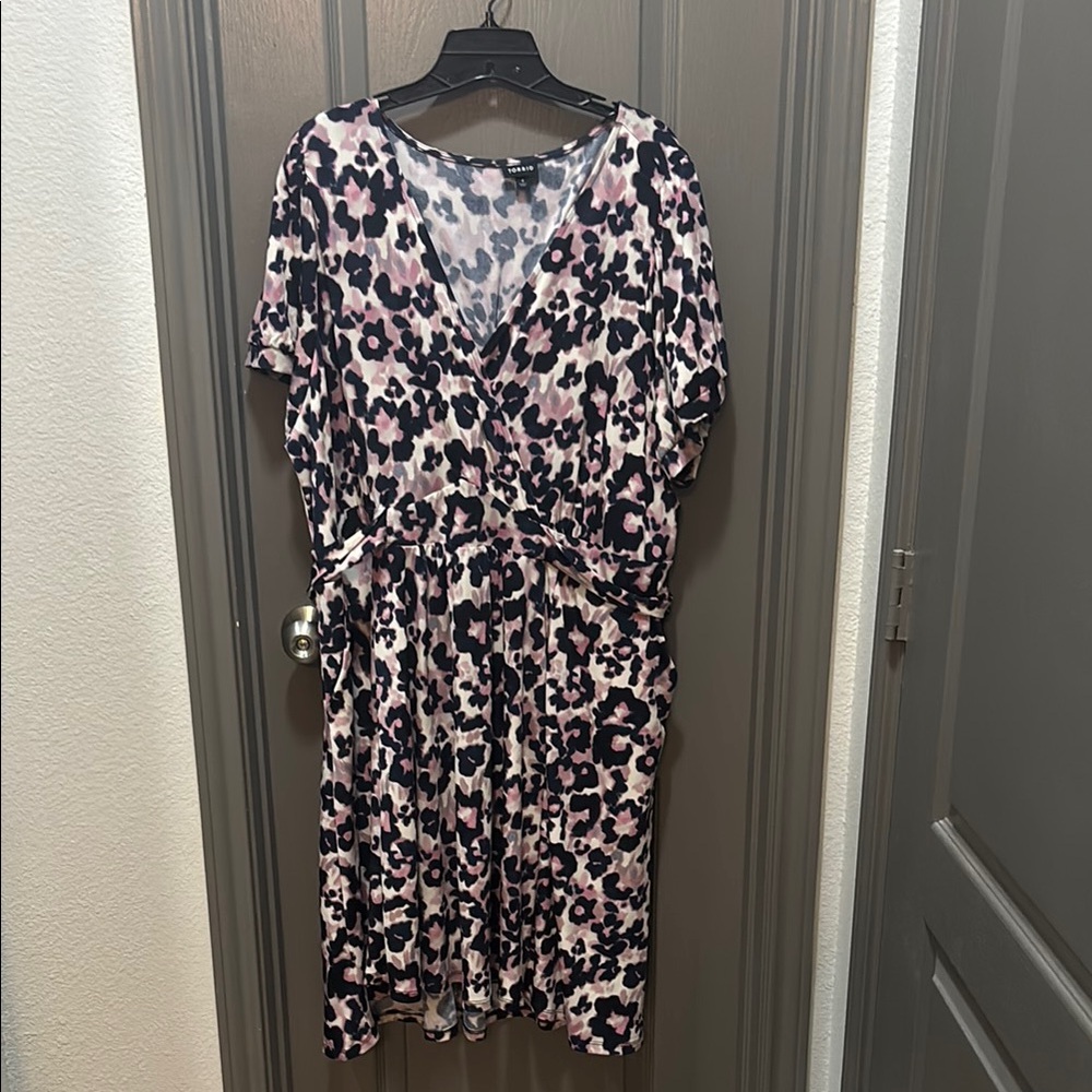 Leopard Print V-Neck Dress